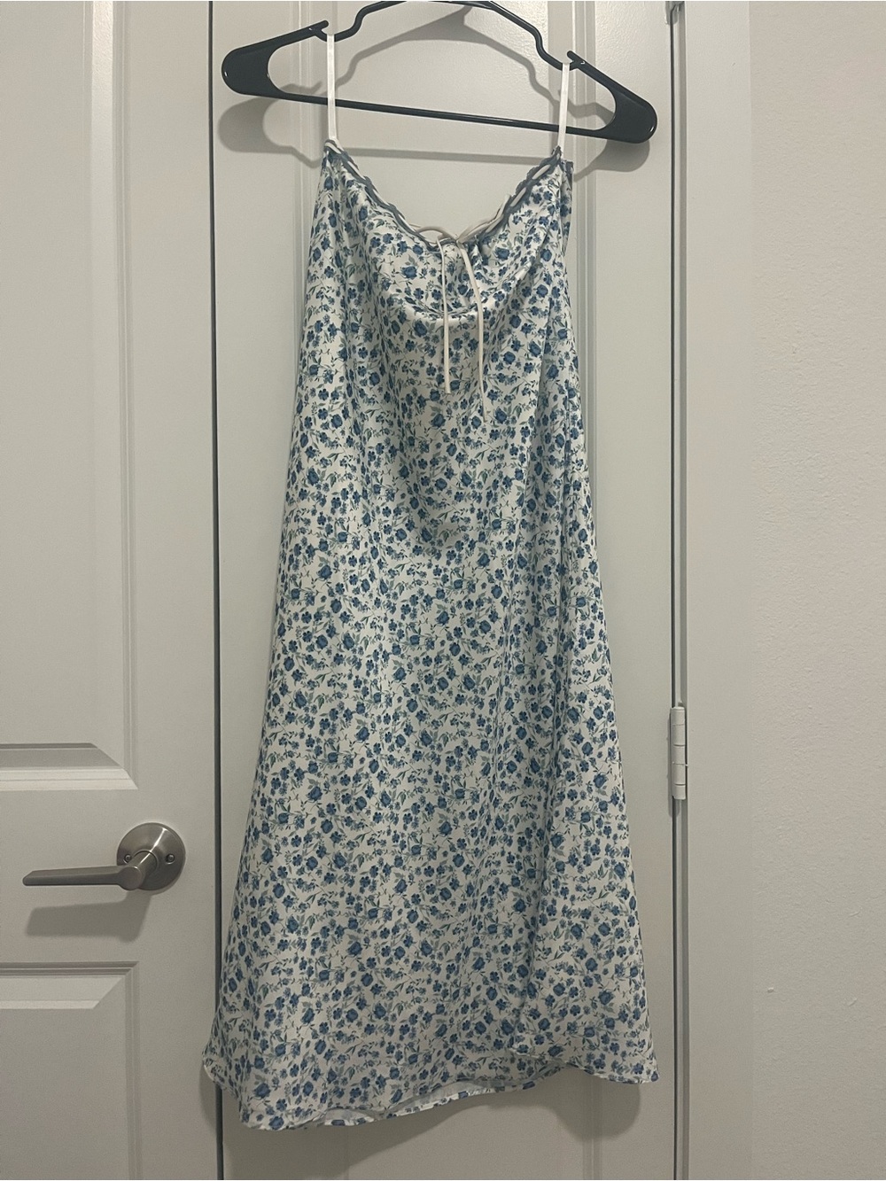 Lulu’s Floral midi skirt